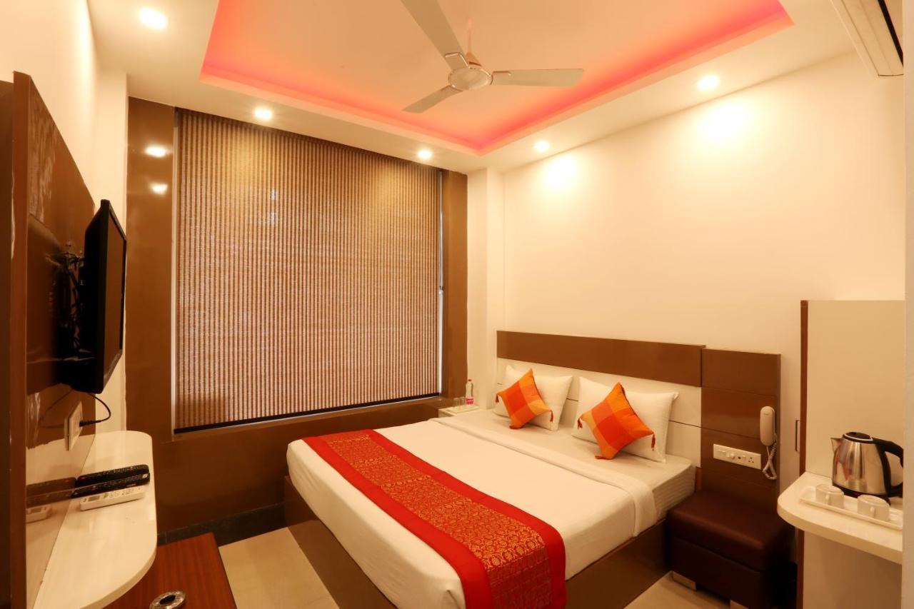 Hotel Green Plaza At Airport New Delhi Eksteriør bilde